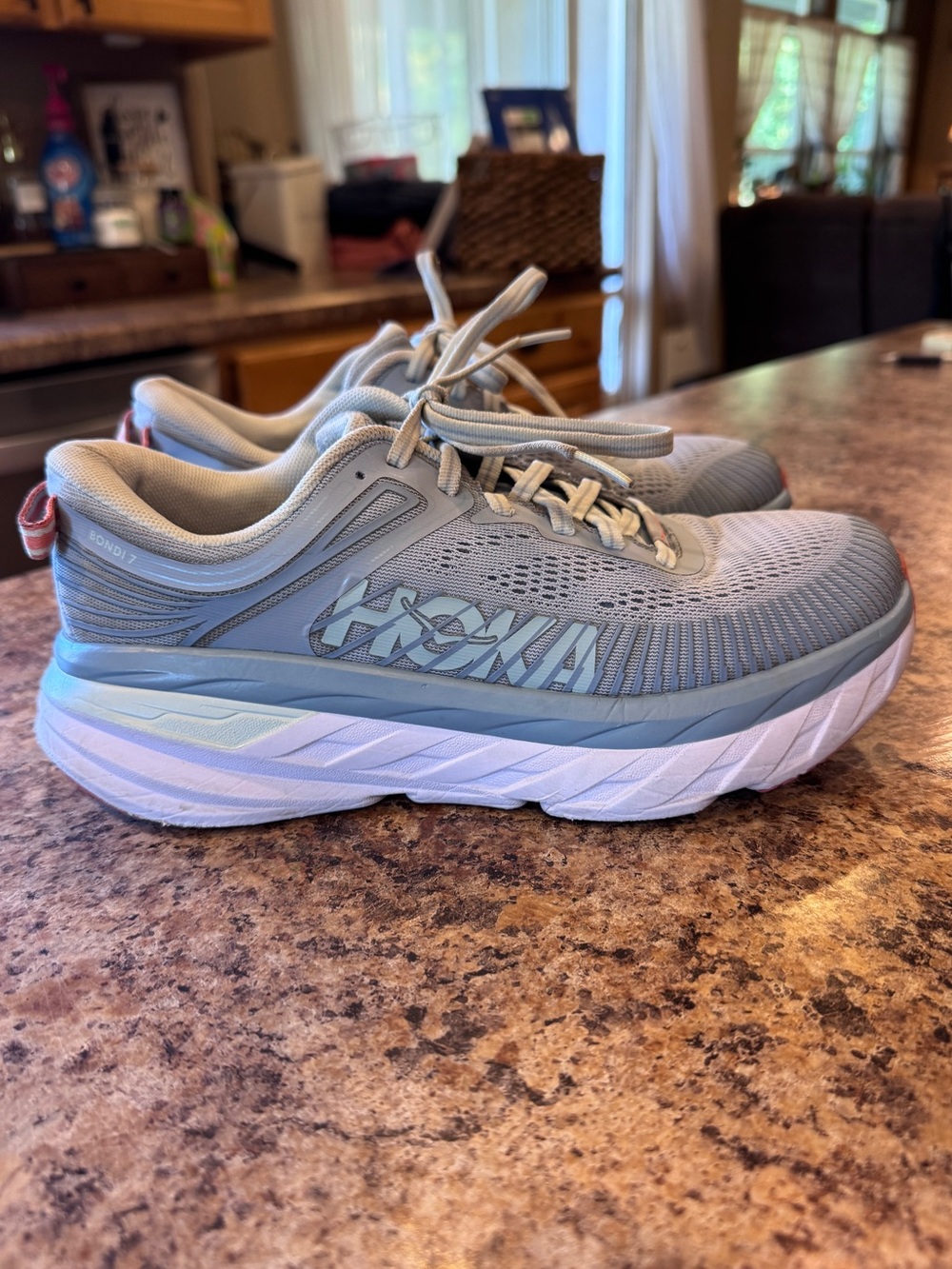 Hoka Bondi 7